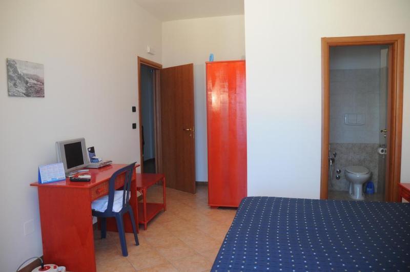 Beach Hotel Диаманте Екстериор снимка