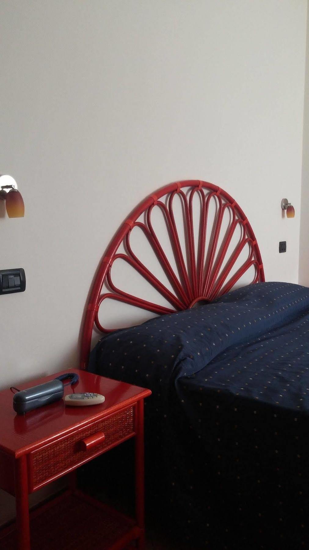 Beach Hotel Диаманте Екстериор снимка